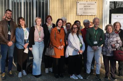 Foto dell'inaugurazione dell'ambulatorio di prossimità al Boschetto