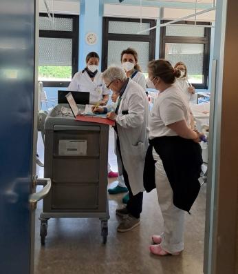 operatori della medicina oglio po al lavoro